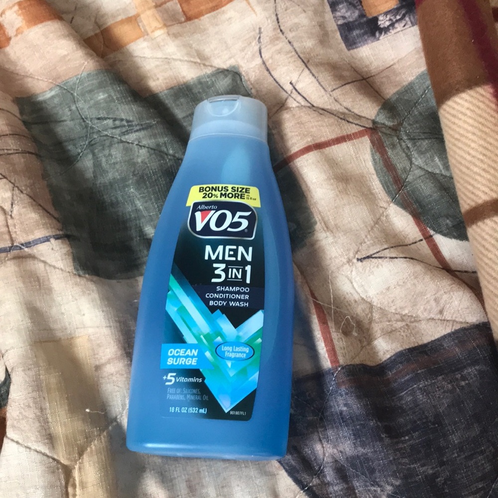 Vo5 men’s 3in1 hair and body wash
